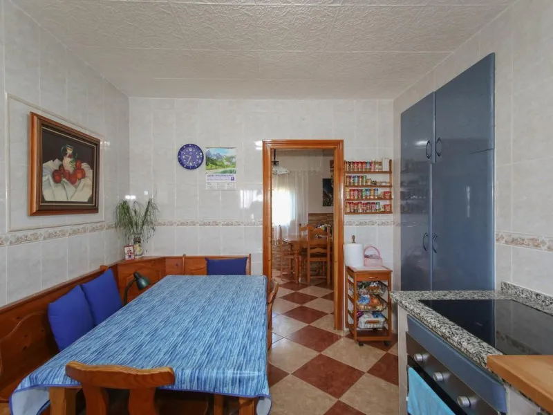 House - Detached Villa в продаже в Alhaurín de la Torre, Málaga. В доме 5 спален и 4 ванных комнат. Площадь дома 286 м². Площадь участка 3000 м²