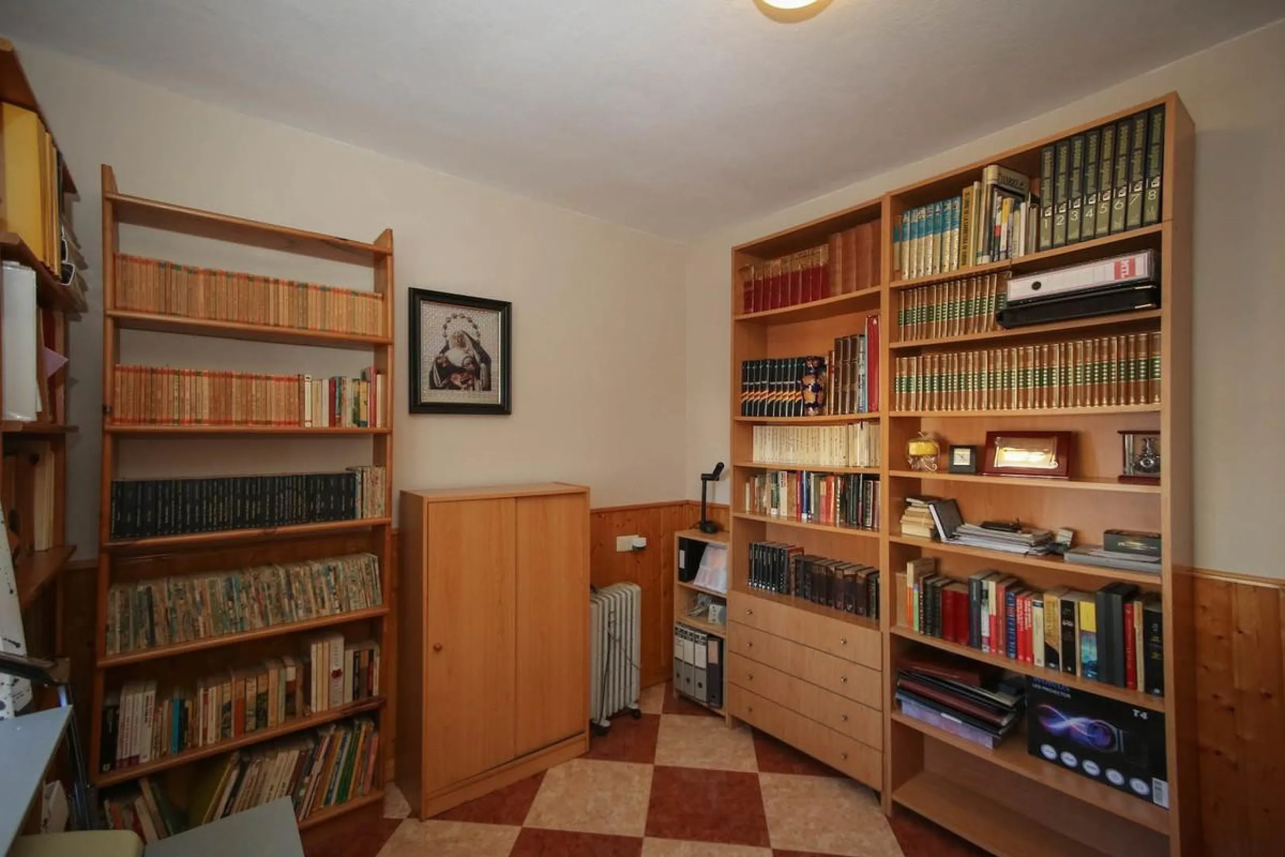 House - Detached Villa в продаже в Alhaurín de la Torre, Málaga. В доме 5 спален и 4 ванных комнат. Площадь дома 286 м². Площадь участка 3000 м²