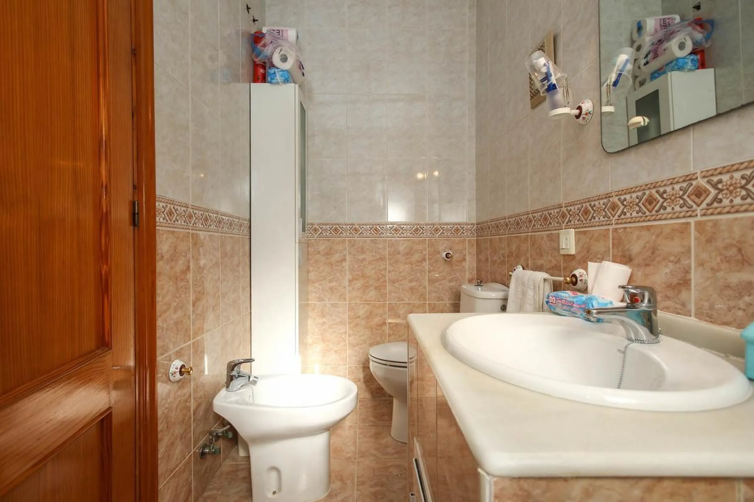 House - Detached Villa в продаже в Alhaurín de la Torre, Málaga. В доме 5 спален и 4 ванных комнат. Площадь дома 286 м². Площадь участка 3000 м²