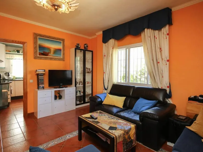 House - Detached Villa в продаже в Alhaurín de la Torre, Málaga. В доме 5 спален и 4 ванных комнат. Площадь дома 286 м². Площадь участка 3000 м²