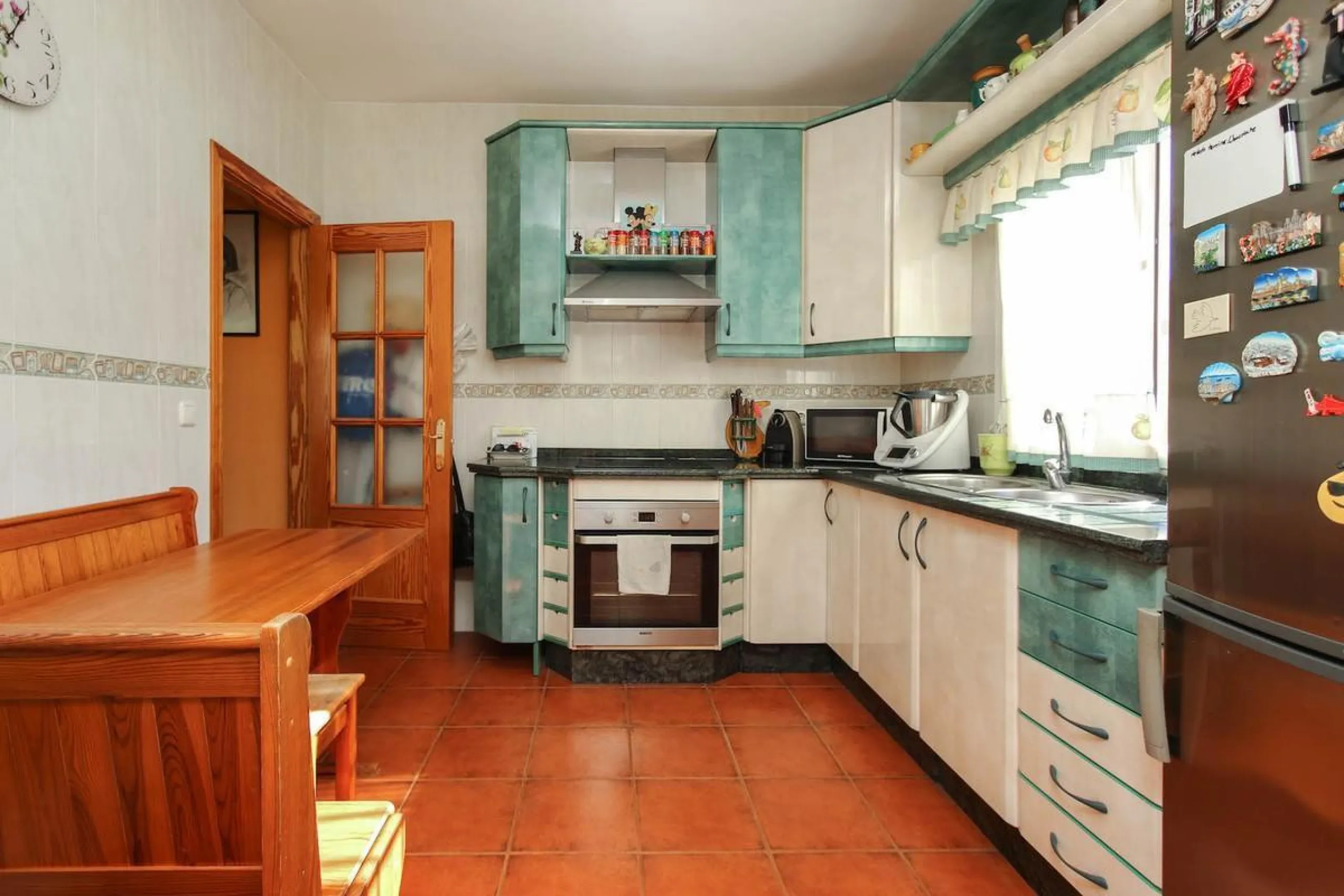 House - Detached Villa в продаже в Alhaurín de la Torre, Málaga. В доме 5 спален и 4 ванных комнат. Площадь дома 286 м². Площадь участка 3000 м²