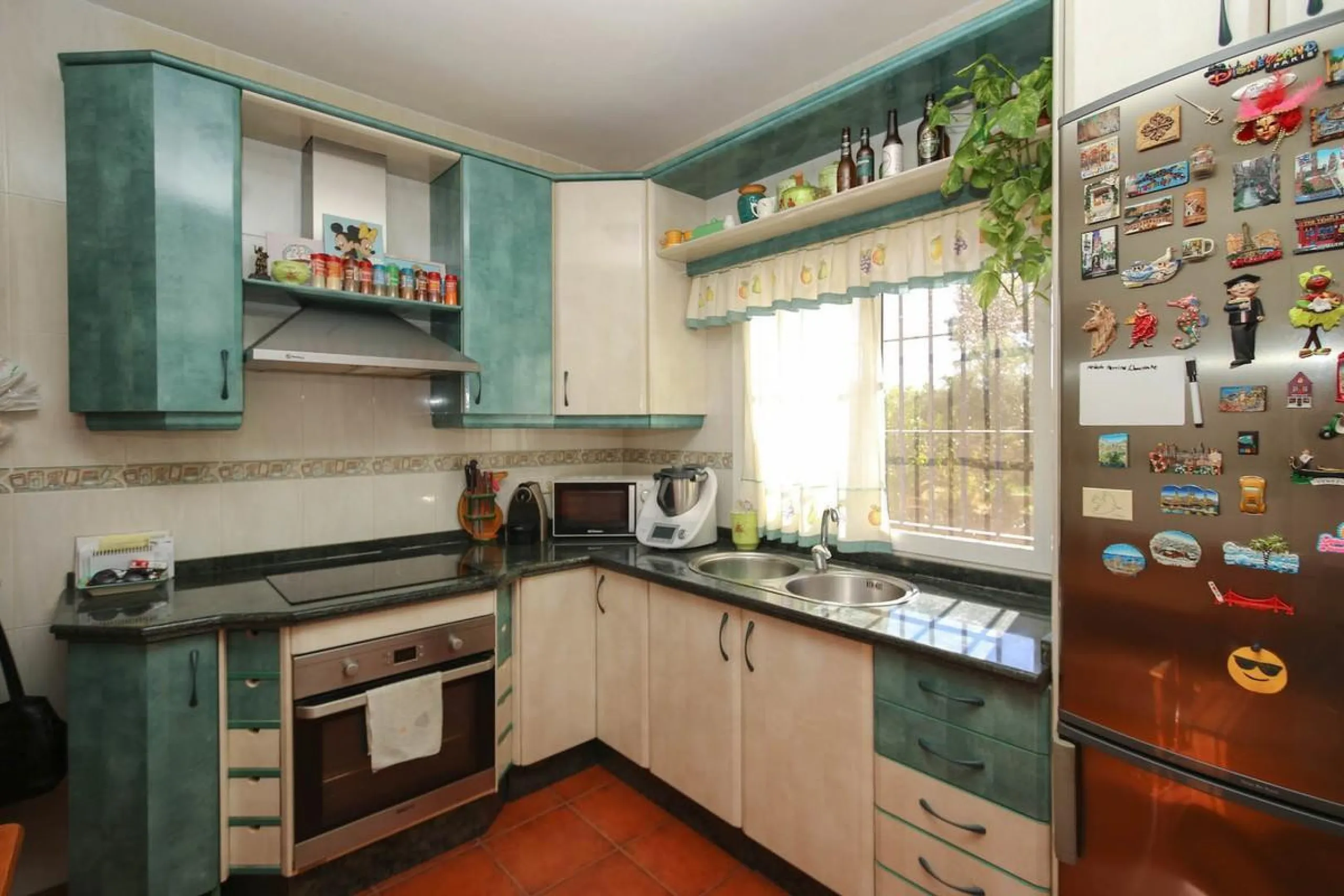 House - Detached Villa в продаже в Alhaurín de la Torre, Málaga. В доме 5 спален и 4 ванных комнат. Площадь дома 286 м². Площадь участка 3000 м²