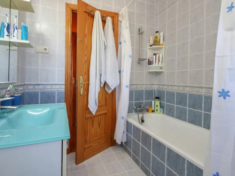 House - Detached Villa в продаже в Alhaurín de la Torre, Málaga. В доме 5 спален и 4 ванных комнат. Площадь дома 286 м². Площадь участка 3000 м²