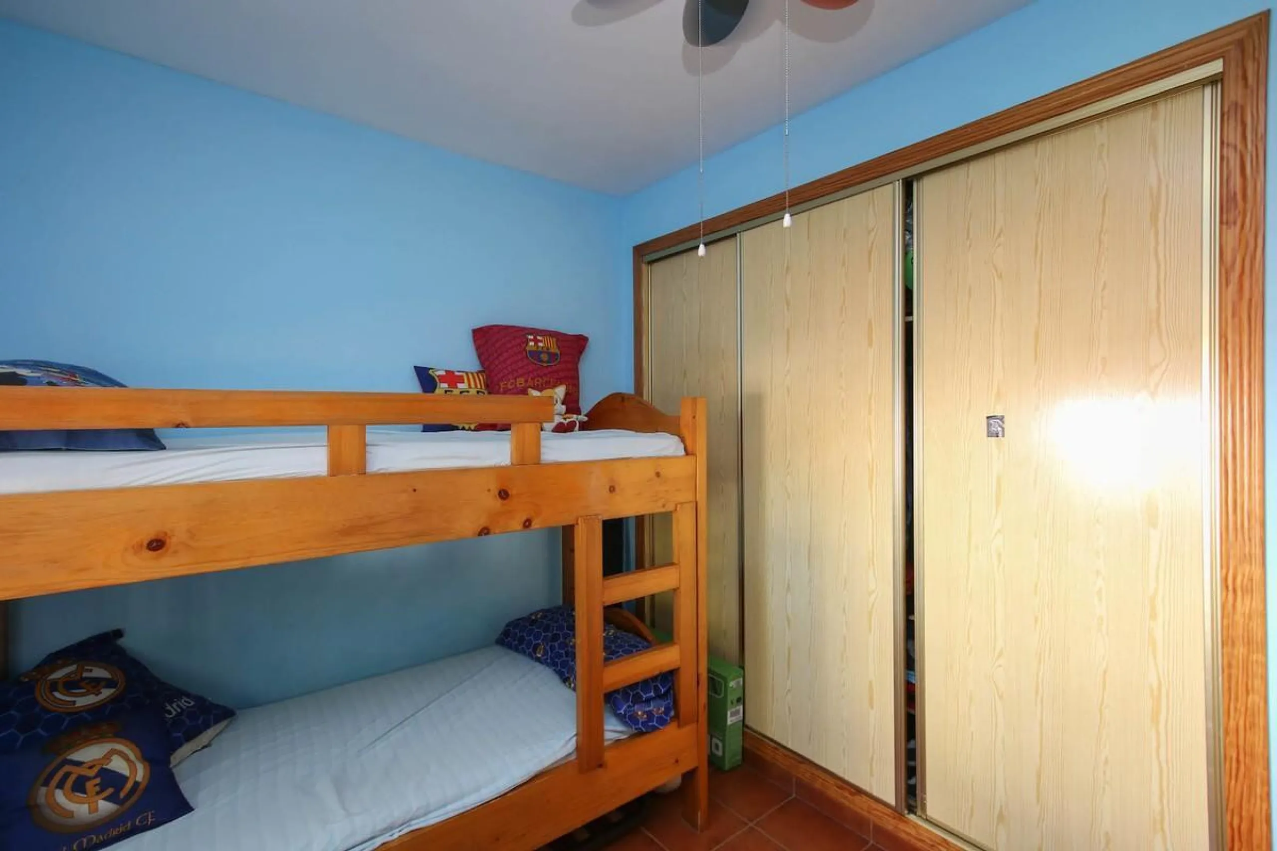 House - Detached Villa в продаже в Alhaurín de la Torre, Málaga. В доме 5 спален и 4 ванных комнат. Площадь дома 286 м². Площадь участка 3000 м²