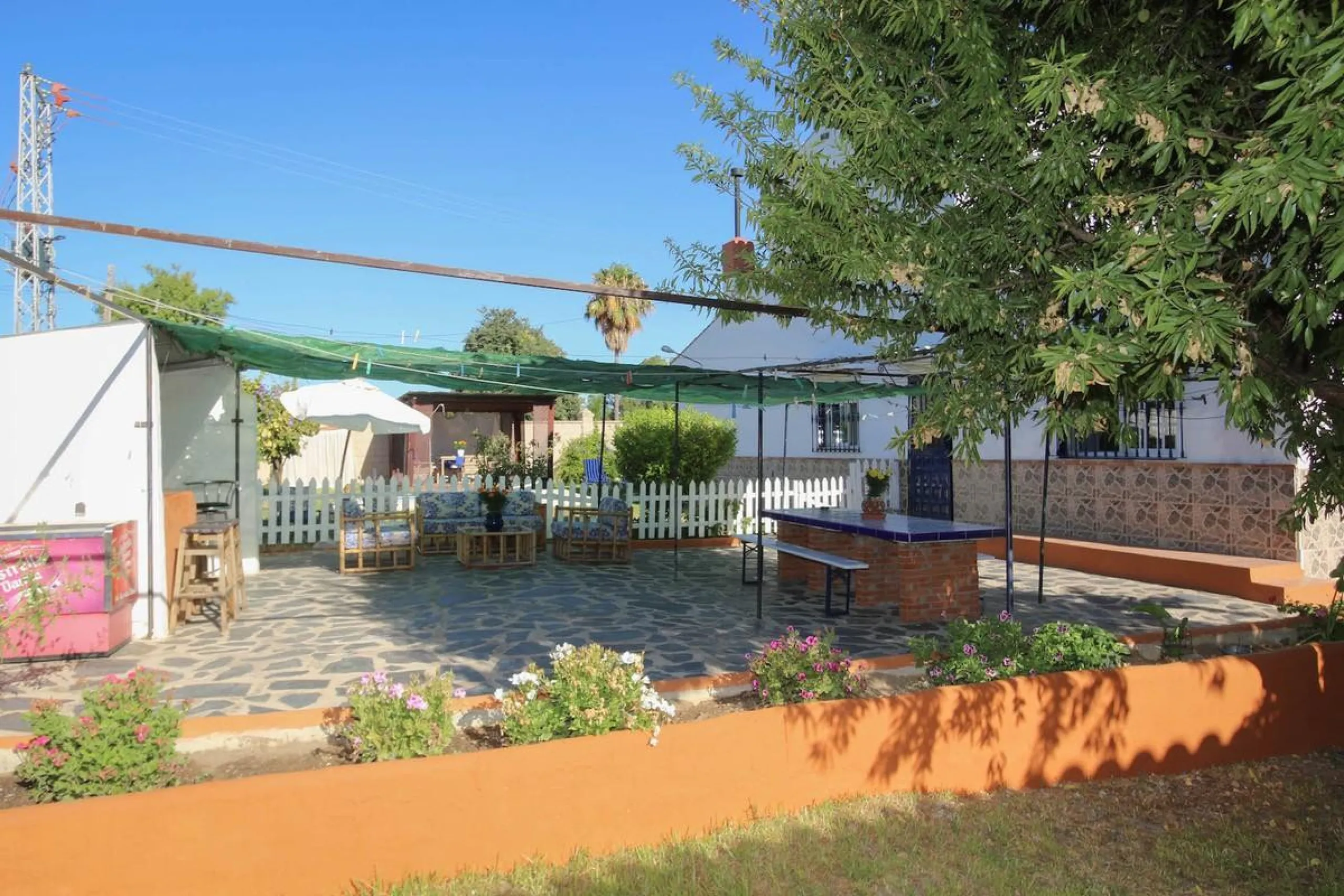House - Detached Villa в продаже в Alhaurín de la Torre, Málaga. В доме 5 спален и 4 ванных комнат. Площадь дома 286 м². Площадь участка 3000 м²