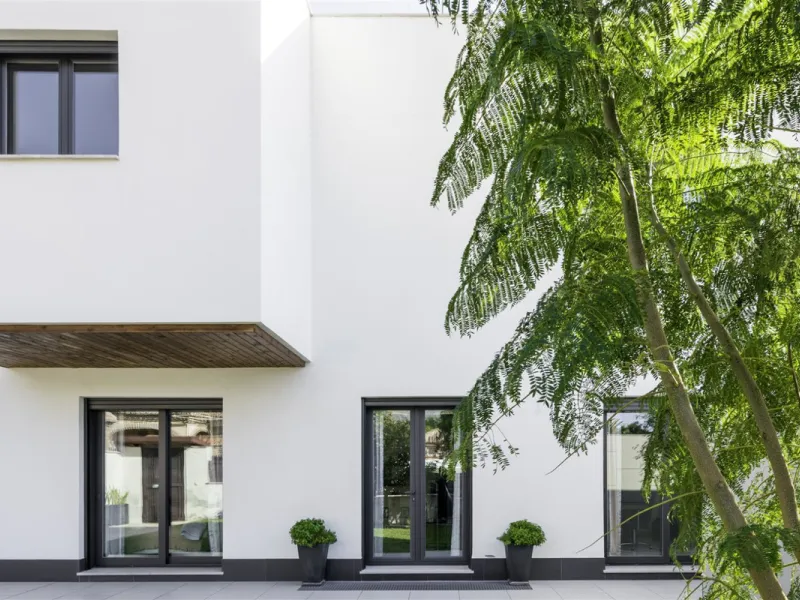 Beatifully appointed quality built Villa. The construction was carried out by the owner´s strict supervision. Built to very high end qualtity with no costs spared.
