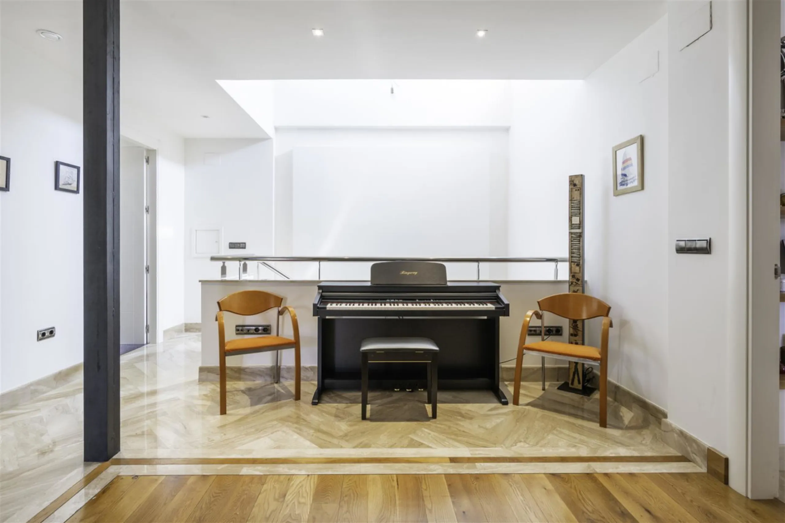 Beatifully appointed quality built Villa. The construction was carried out by the owner´s strict supervision. Built to very high end qualtity with no costs spared.