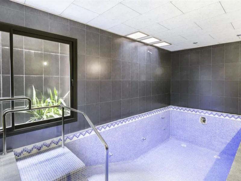 Beatifully appointed quality built Villa. The construction was carried out by the owner´s strict supervision. Built to very high end qualtity with no costs spared.