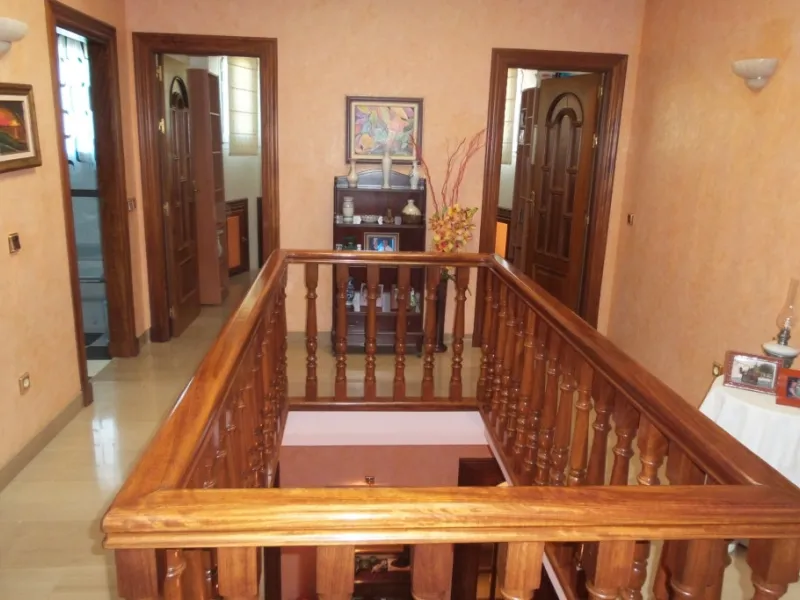 House - Detached Villa в продаже в Alhaurín de la Torre, Málaga. В доме 5 спален и 4 ванных комнат. Площадь дома 444 м². Площадь участка 1010 м²