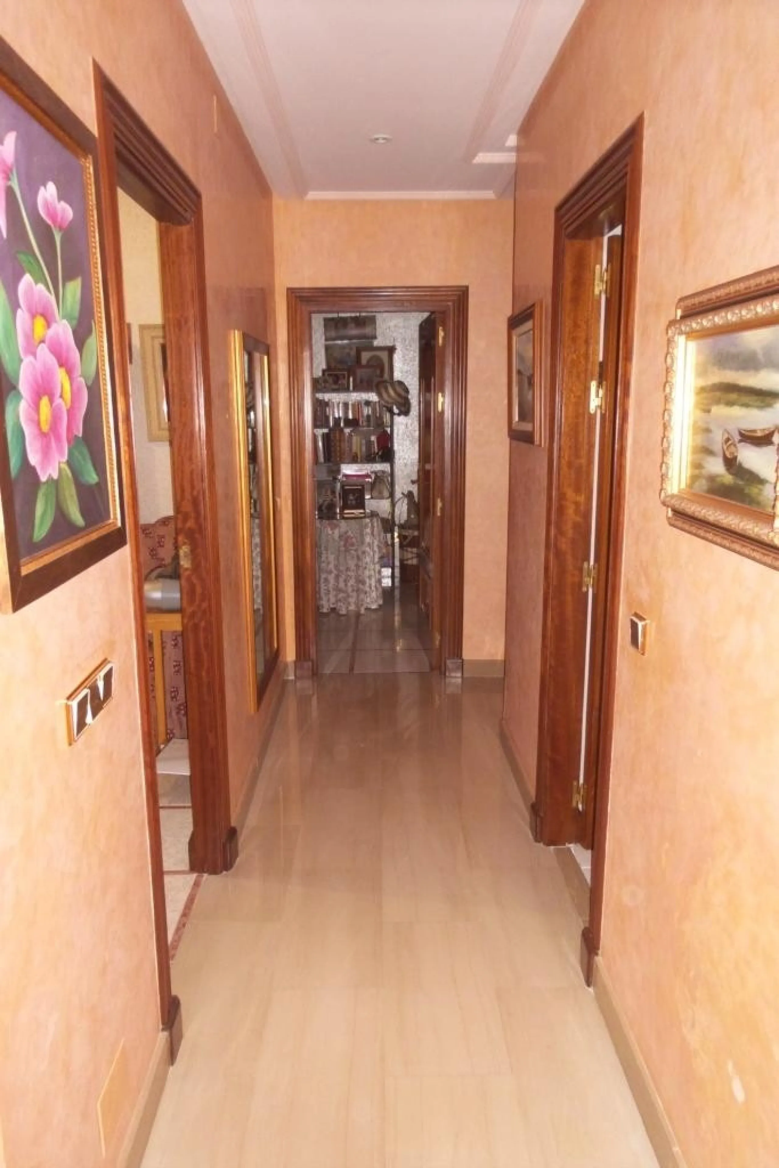 House - Detached Villa в продаже в Alhaurín de la Torre, Málaga. В доме 5 спален и 4 ванных комнат. Площадь дома 444 м². Площадь участка 1010 м²