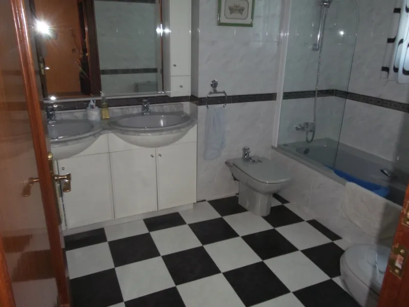 House - Detached Villa в продаже в Alhaurín de la Torre, Málaga. В доме 5 спален и 4 ванных комнат. Площадь дома 444 м². Площадь участка 1010 м²