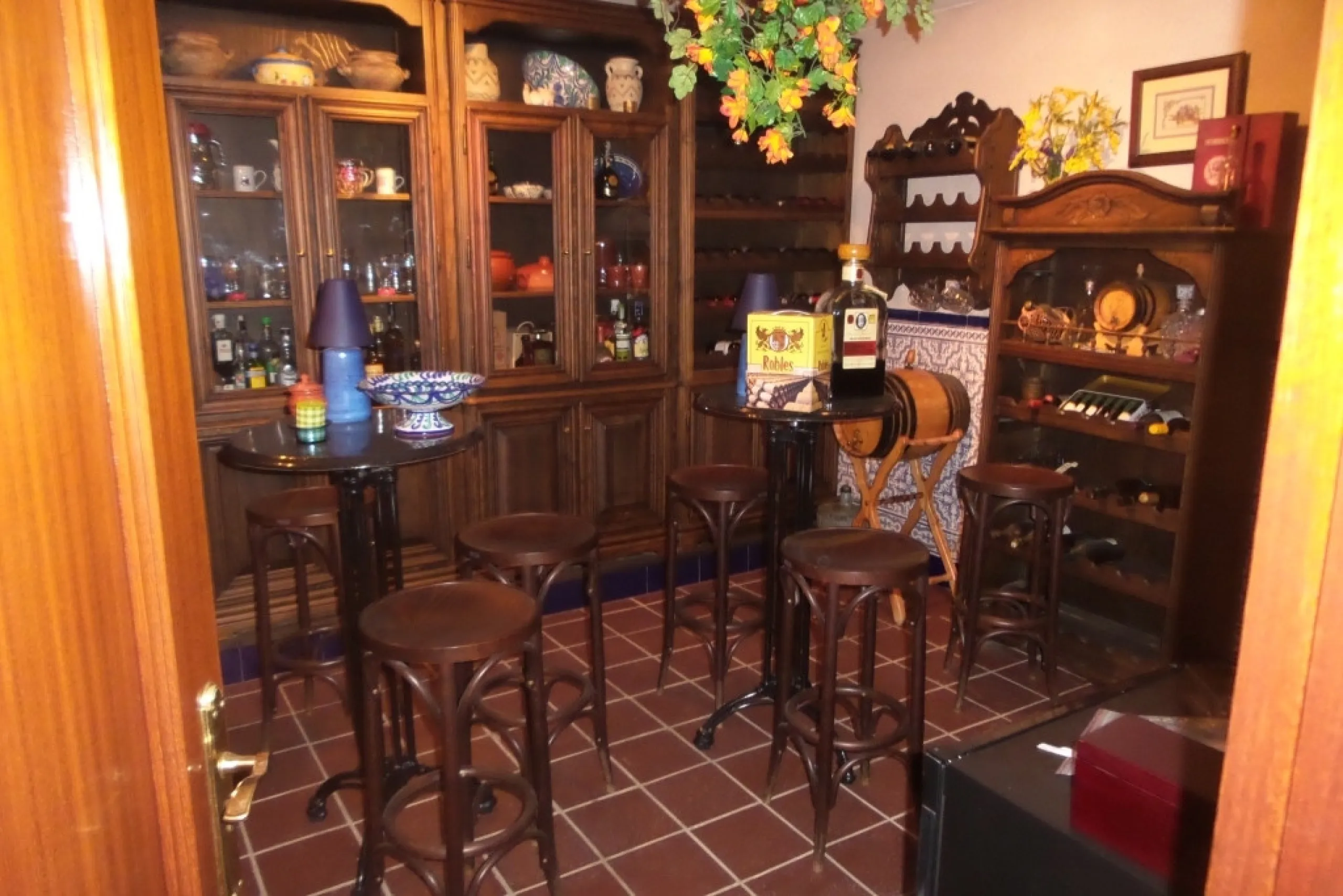 House - Detached Villa в продаже в Alhaurín de la Torre, Málaga. В доме 5 спален и 4 ванных комнат. Площадь дома 444 м². Площадь участка 1010 м²