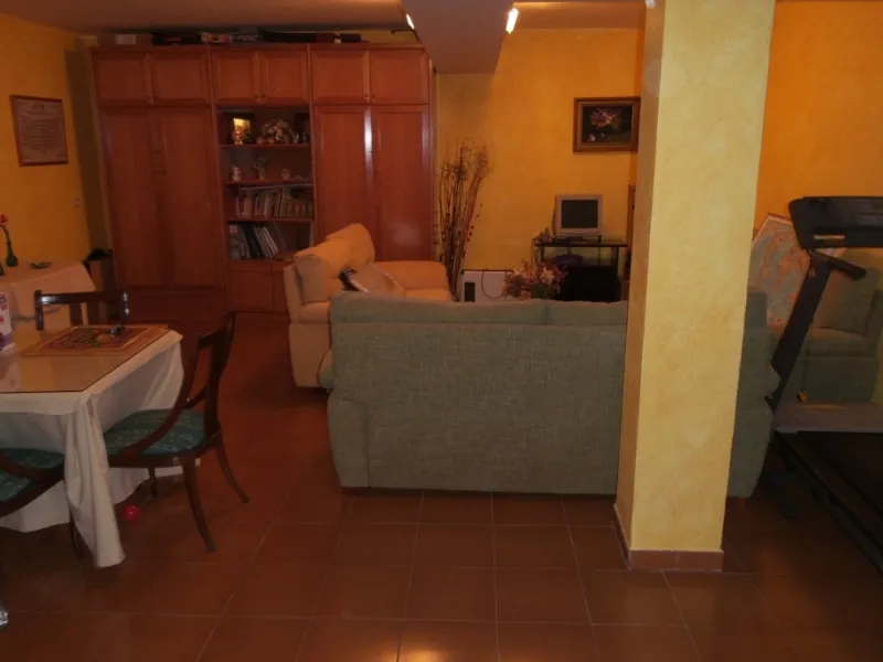 House - Detached Villa в продаже в Alhaurín de la Torre, Málaga. В доме 5 спален и 4 ванных комнат. Площадь дома 444 м². Площадь участка 1010 м²