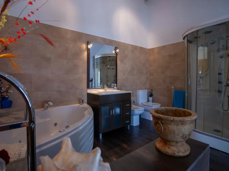 This large village property has been completely rebuild and converted into the most sublime rural tourism establishment. Currently boasting six en-suite letting rooms, the property has staff accommodation and spaces.A fantastic kitchen to run a high quali