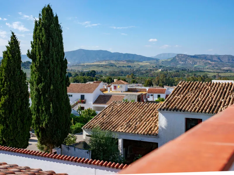 This large village property has been completely rebuild and converted into the most sublime rural tourism establishment. Currently boasting six en-suite letting rooms, the property has staff accommodation and spaces.A fantastic kitchen to run a high quali