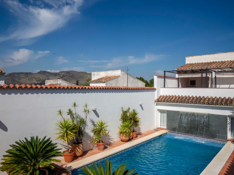 This large village property has been completely rebuild and converted into the most sublime rural tourism establishment. Currently boasting six en-suite letting rooms, the property has staff accommodation and spaces.A fantastic kitchen to run a high quali