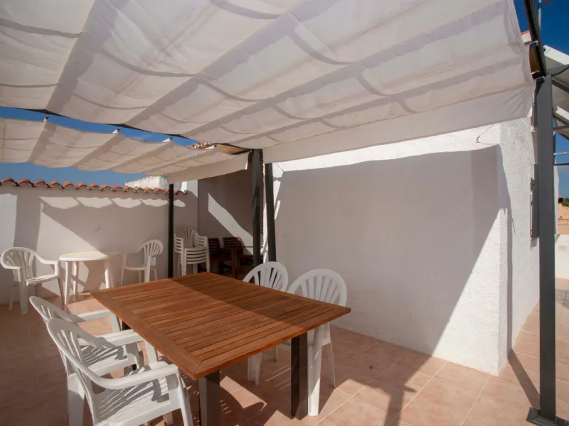 This large village property has been completely rebuild and converted into the most sublime rural tourism establishment. Currently boasting six en-suite letting rooms, the property has staff accommodation and spaces.A fantastic kitchen to run a high quali