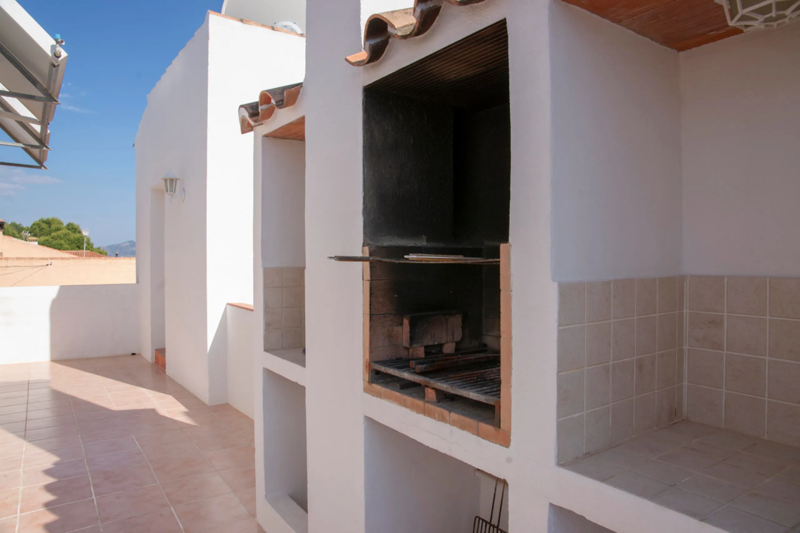 This large village property has been completely rebuild and converted into the most sublime rural tourism establishment. Currently boasting six en-suite letting rooms, the property has staff accommodation and spaces.A fantastic kitchen to run a high quali
