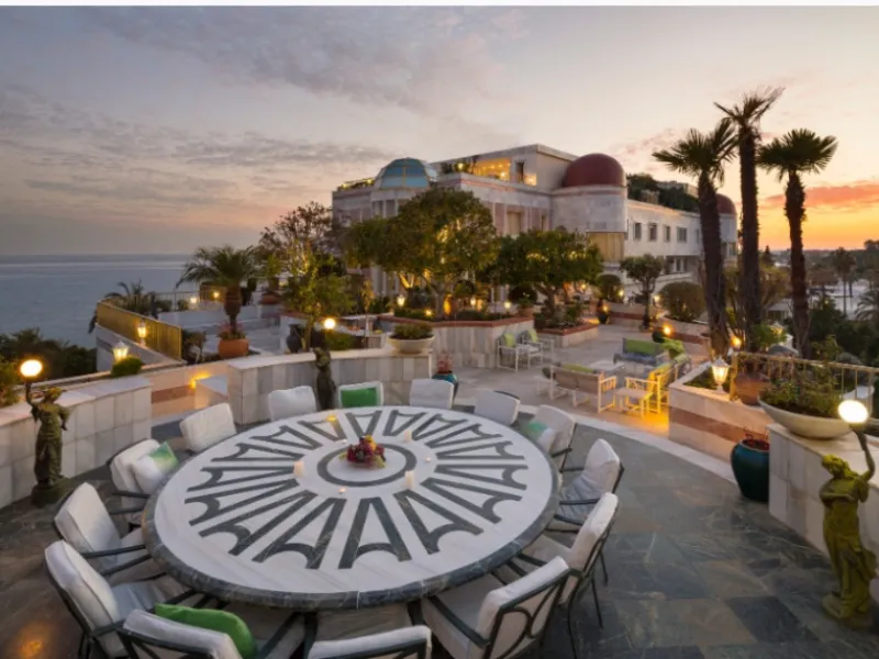 Exklusives Penthouse direkt am Meer in Puerto Banús