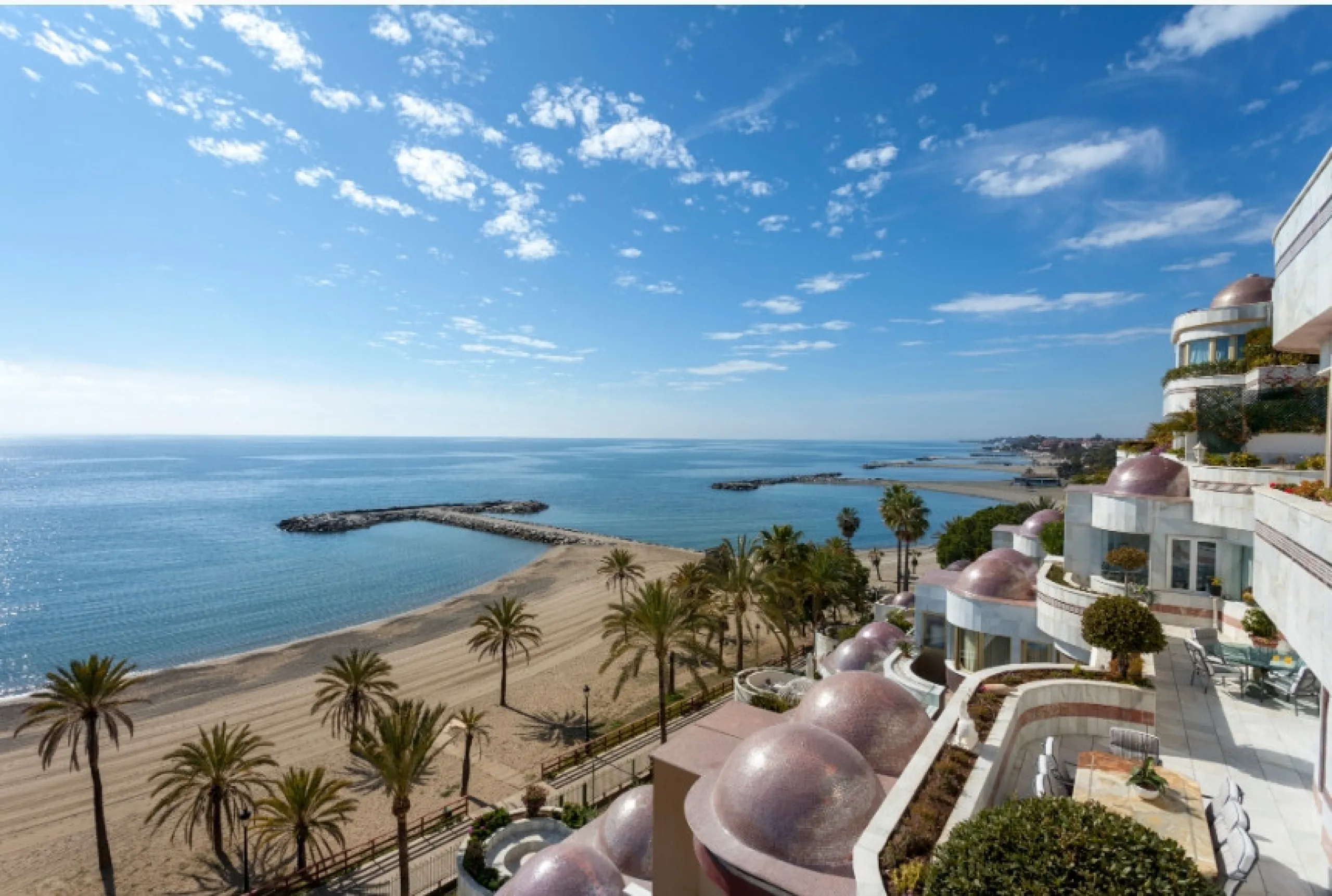 Exklusives Penthouse direkt am Meer in Puerto Banús