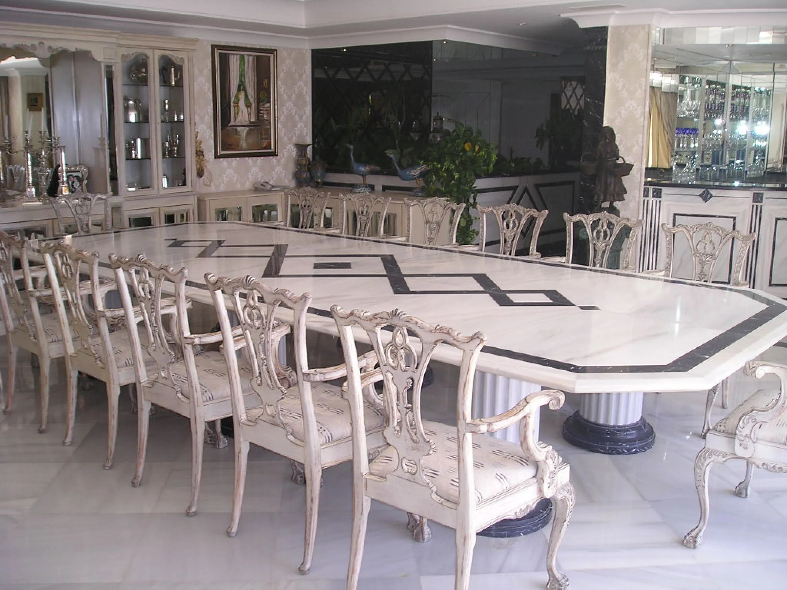 Exklusives Penthouse direkt am Meer in Puerto Banús