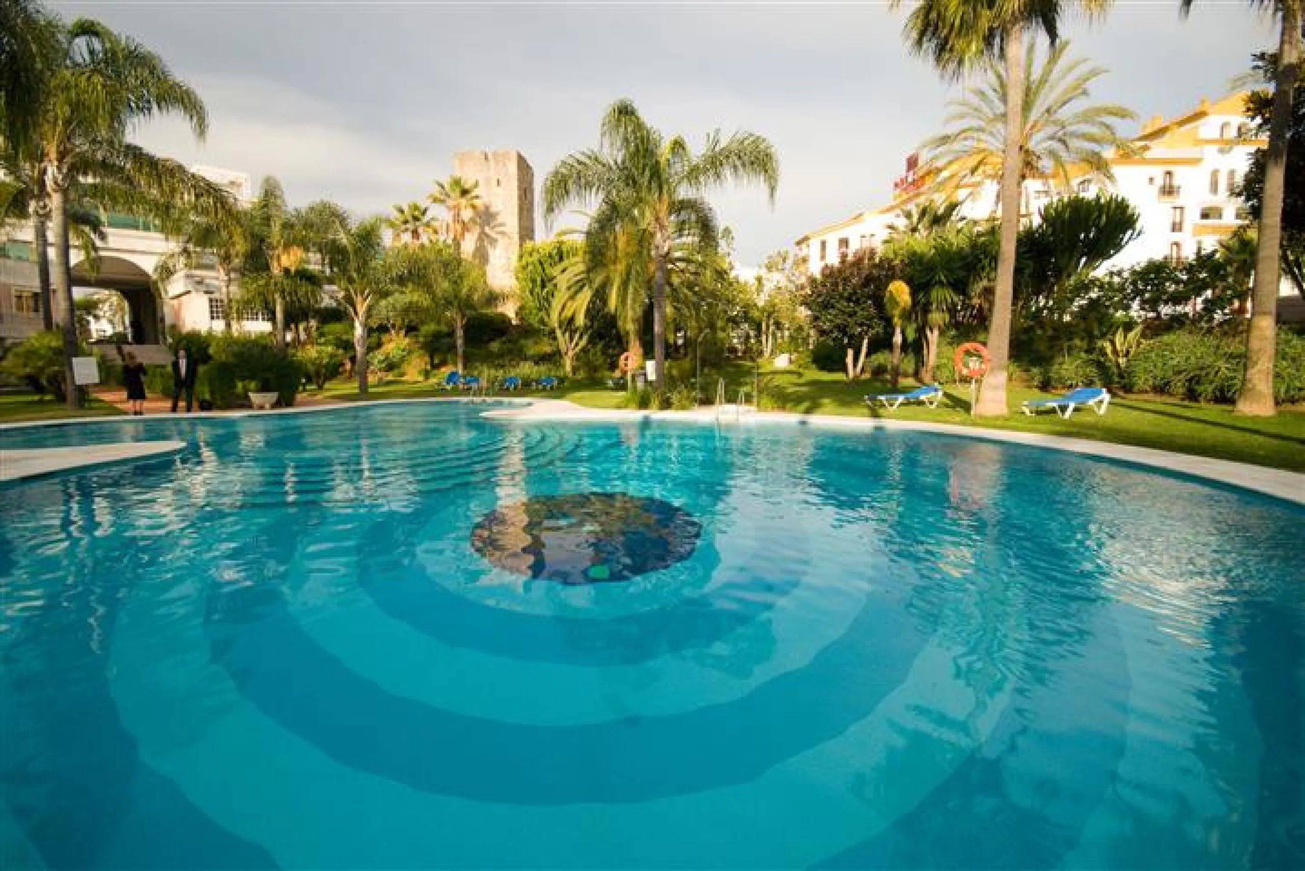 Exklusives Penthouse direkt am Meer in Puerto Banús