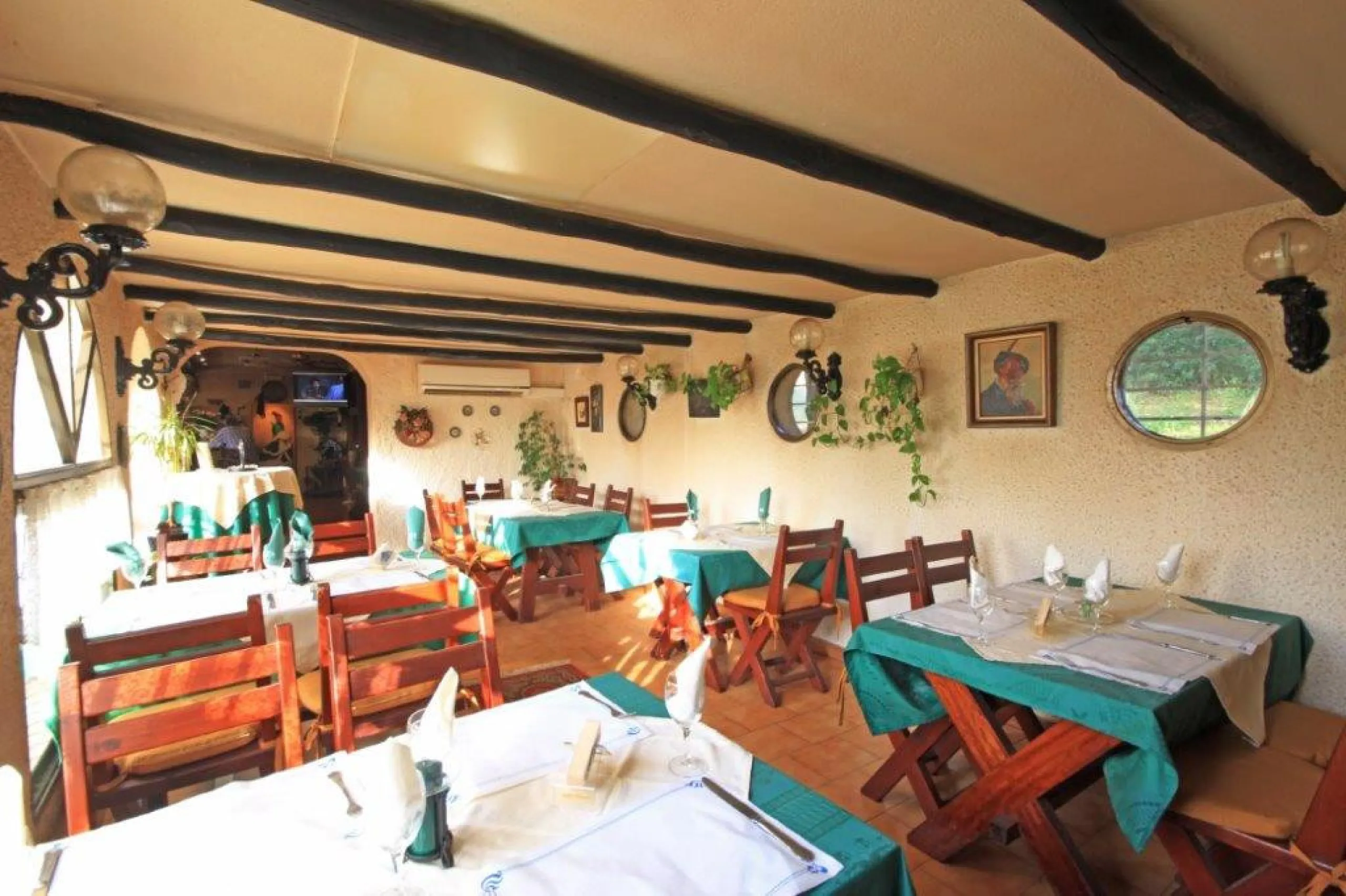 !THE LAST BEACH SIDE PLOTS IN MARBELLA EAST – A RARE INVESTMENT OPPORTUNITY!