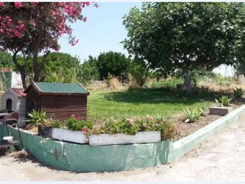 Plot - Land в продаже в Estepona, Málaga. Площадь дома 364 м². Площадь участка 13604 м²