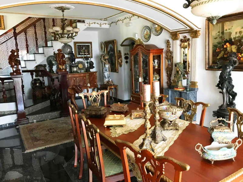 House - Detached Villa в продаже в Mijas, Málaga. В доме 4 спален и 4 ванных комнат. Площадь дома 381 м². Площадь участка 2000 м²