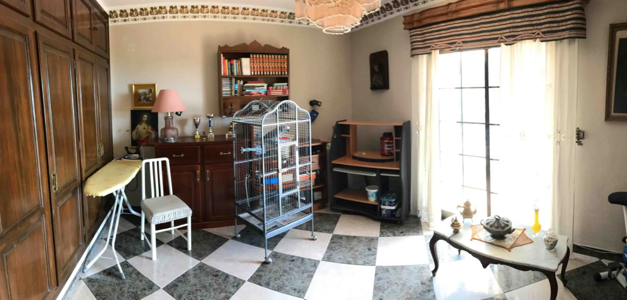 House - Detached Villa в продаже в Mijas, Málaga. В доме 4 спален и 4 ванных комнат. Площадь дома 381 м². Площадь участка 2000 м²