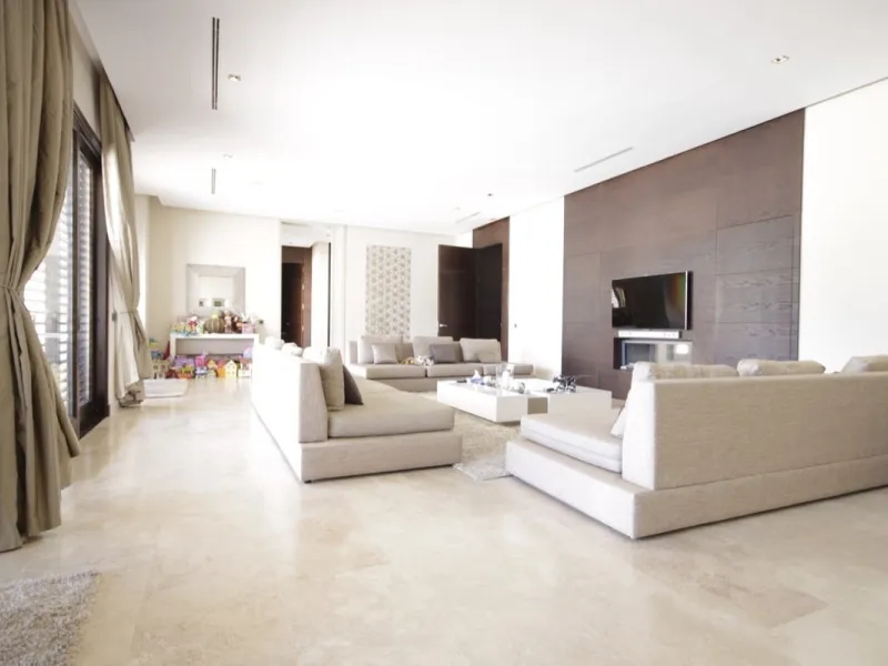 BREATHTAKING VILLA FOR SALE IN GUADALMINA BAJA