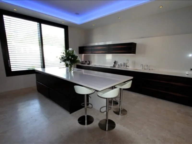 BREATHTAKING VILLA FOR SALE IN GUADALMINA BAJA
