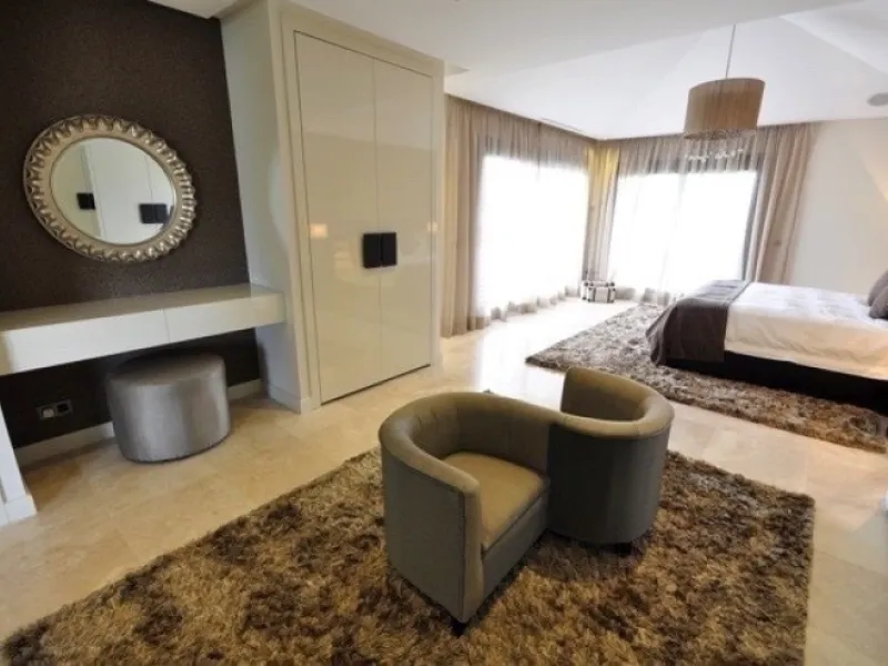 BREATHTAKING VILLA FOR SALE IN GUADALMINA BAJA