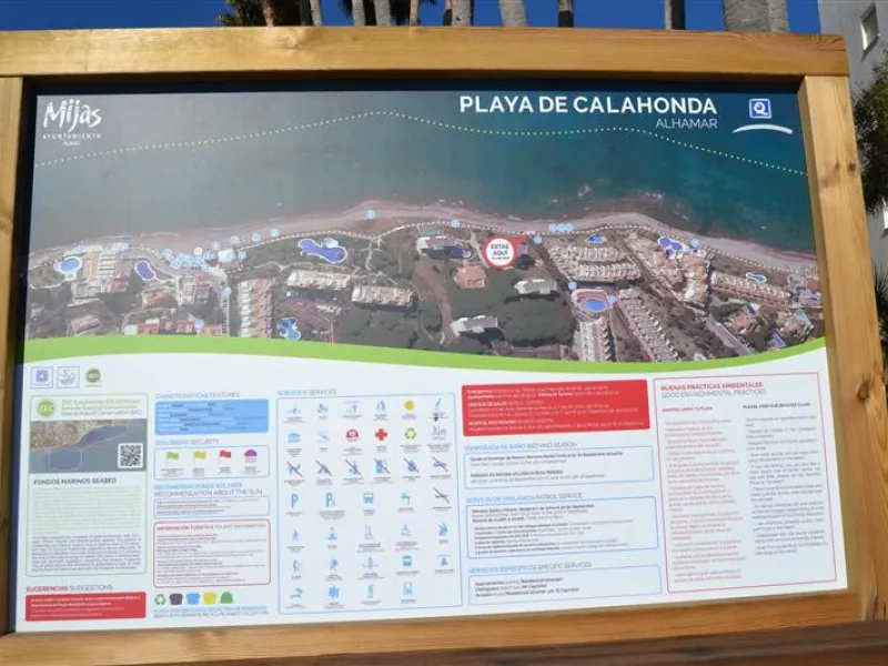 Nice bright Local in Calahonda, 2nd line beach only a few hundred meters from the access to the boardwalk.  This local could  be used as an office, store room,  snack bar, shop .  It was originally used as a bar but presently being rented as a store for W