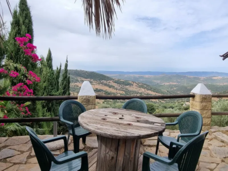 Great finca with three bedrooms, two bathrooms, lots of land and private pool. Just on the entrance of Casares village, no difficult roads, easy access, great quiet location and it has the most spectacular views that you will be able to find. There are 3 
