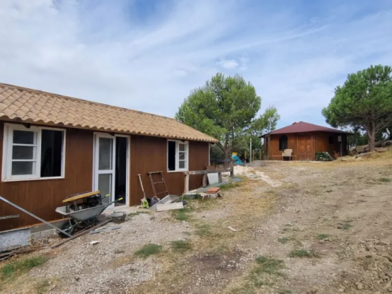 Great finca with three bedrooms, two bathrooms, lots of land and private pool. Just on the entrance of Casares village, no difficult roads, easy access, great quiet location and it has the most spectacular views that you will be able to find. There are 3 