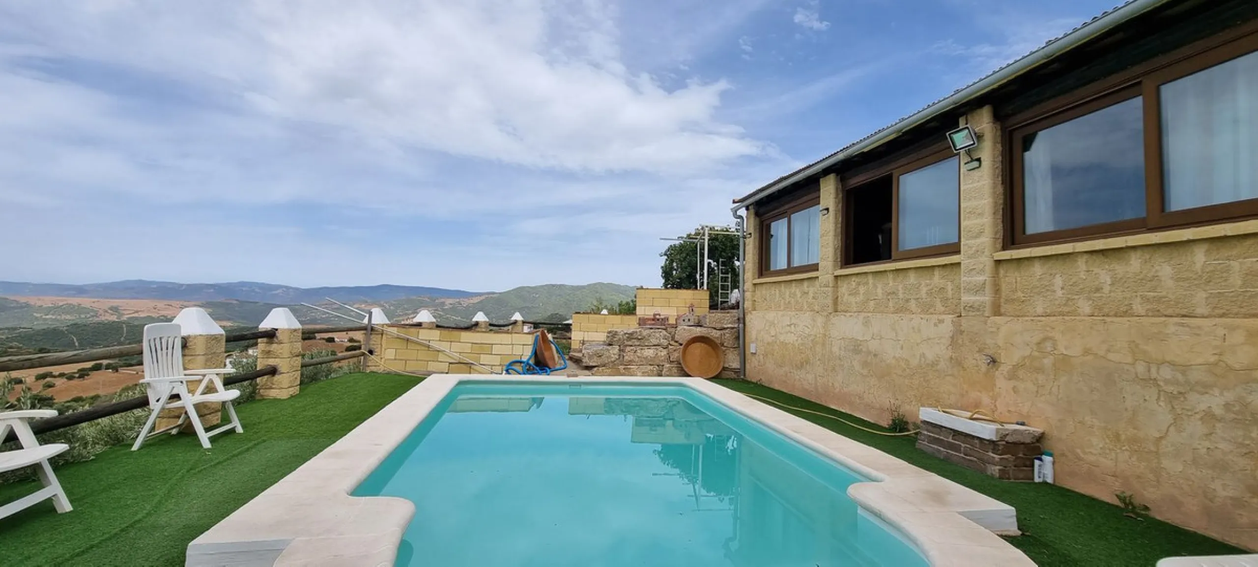Great finca with three bedrooms, two bathrooms, lots of land and private pool. Just on the entrance of Casares village, no difficult roads, easy access, great quiet location and it has the most spectacular views that you will be able to find. There are 3 
