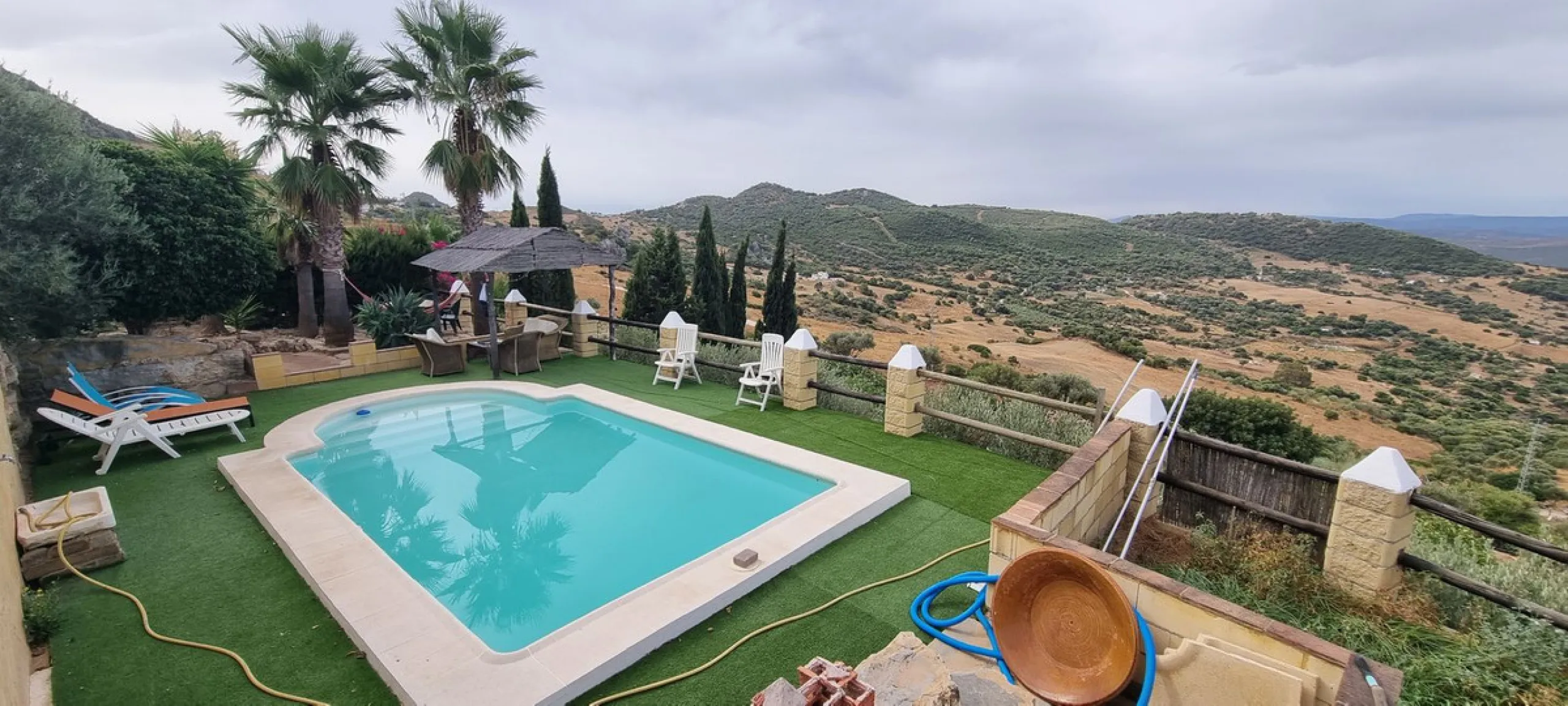 Great finca with three bedrooms, two bathrooms, lots of land and private pool. Just on the entrance of Casares village, no difficult roads, easy access, great quiet location and it has the most spectacular views that you will be able to find. There are 3 