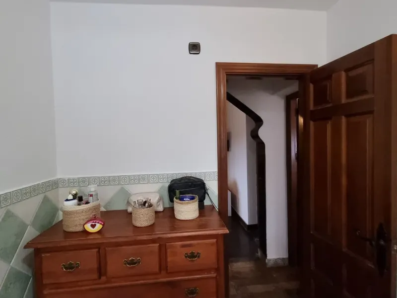 Great finca with three bedrooms, two bathrooms, lots of land and private pool. Just on the entrance of Casares village, no difficult roads, easy access, great quiet location and it has the most spectacular views that you will be able to find. There are 3 