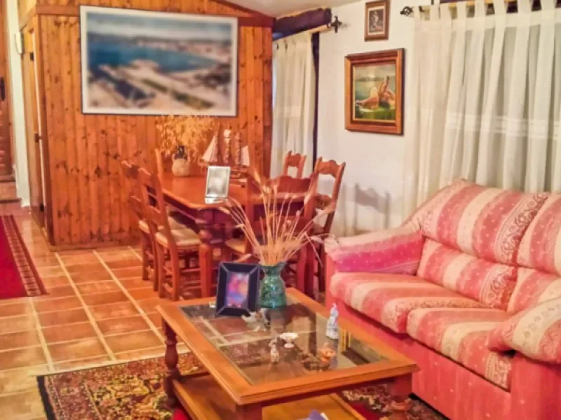 Beautiful Finca with separate guest accomodation, stable, riding school and production of olive trees, avocados, and several fruit trees.