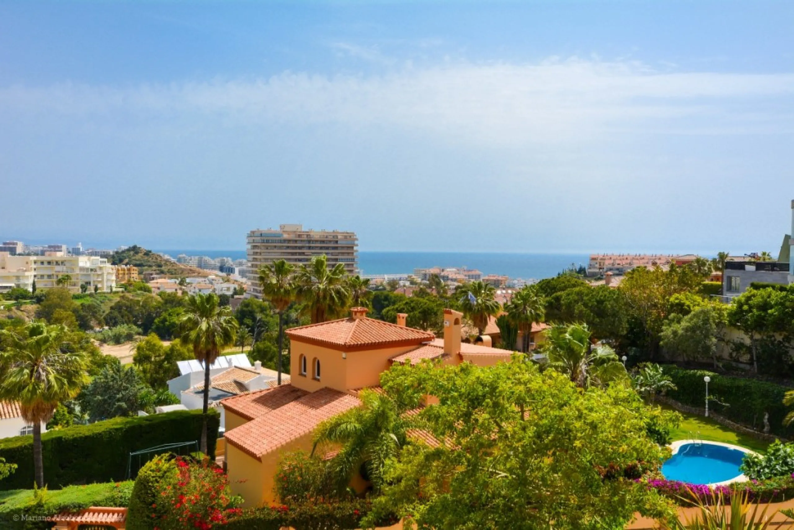 Wonderful luxury villa in Torrequebrada with beautiful views.