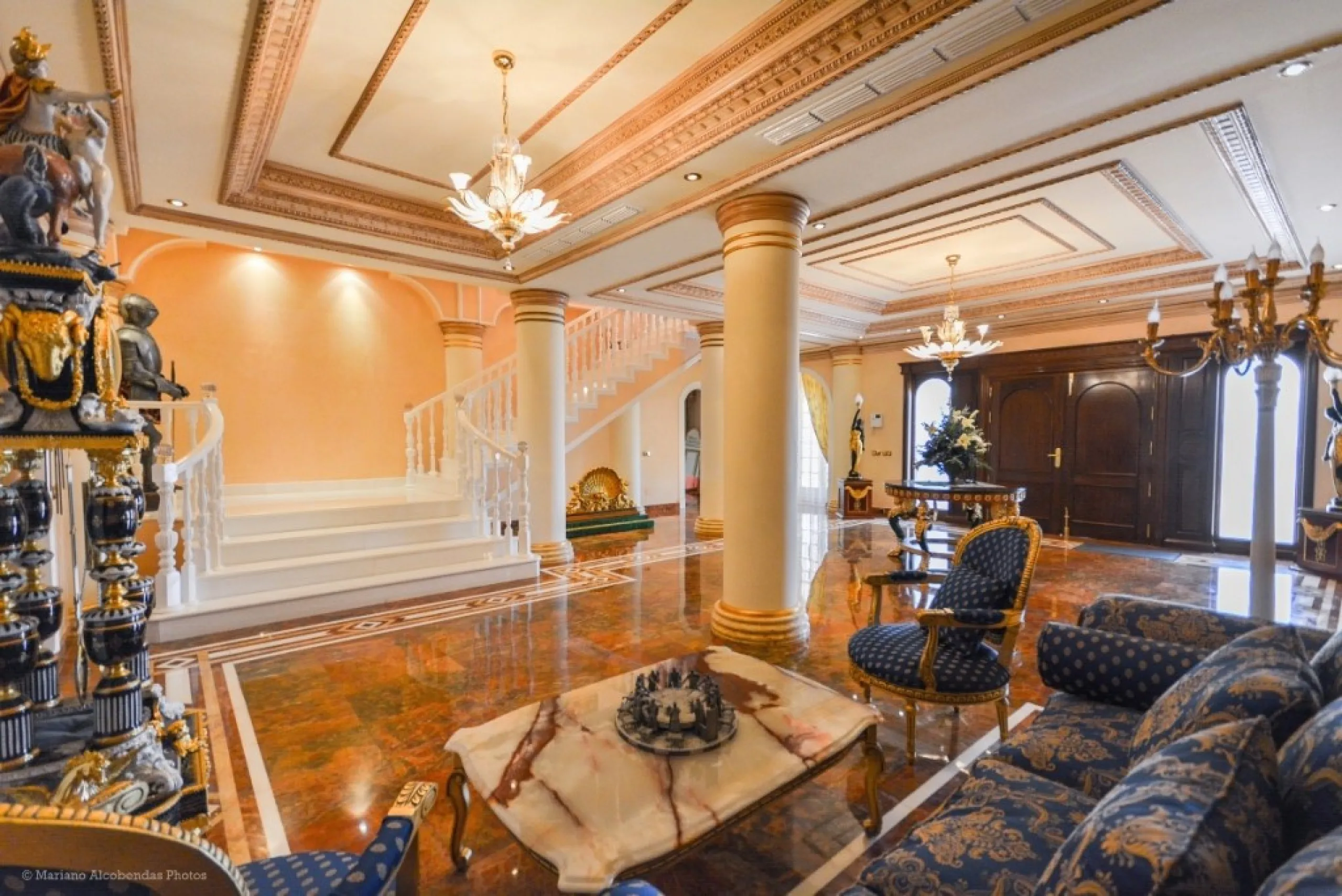 Wonderful luxury villa in Torrequebrada with beautiful views.
