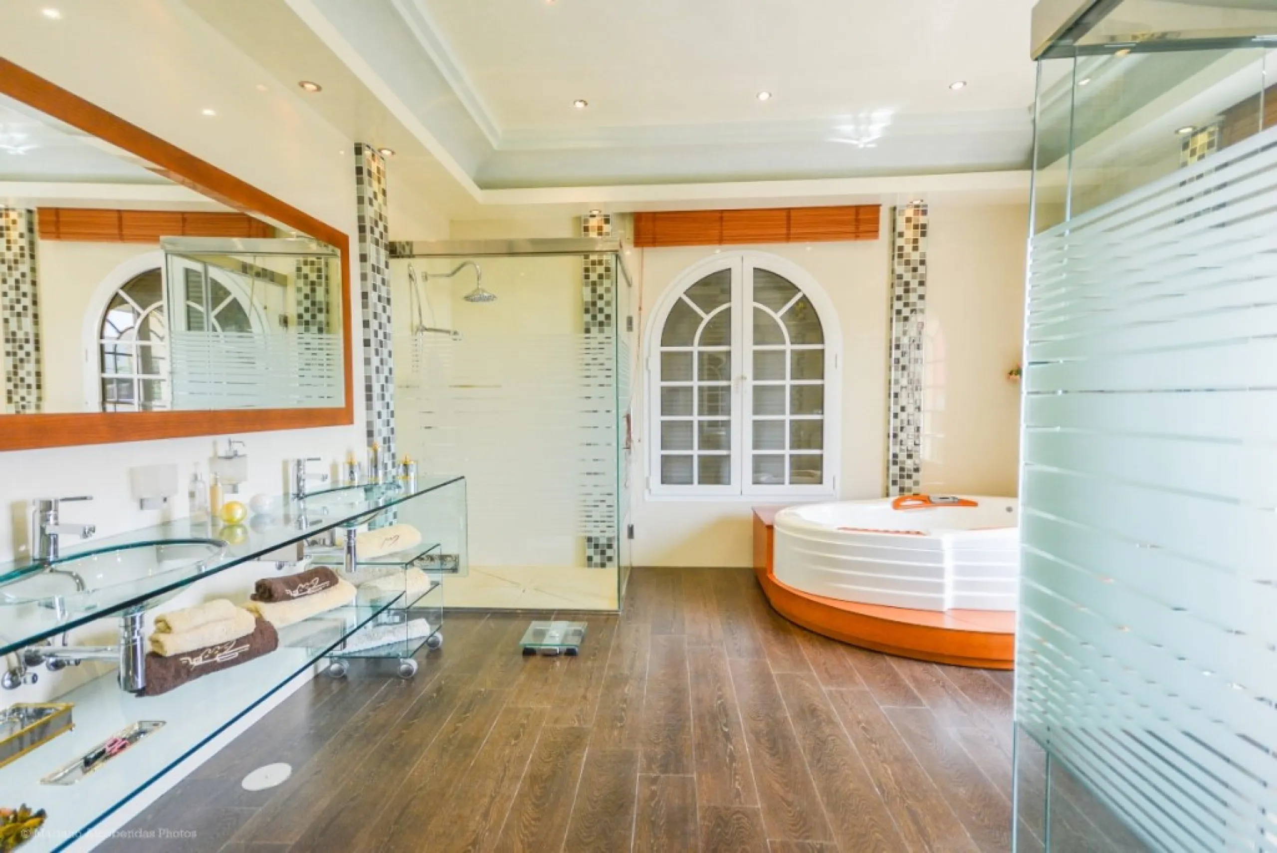 Wonderful luxury villa in Torrequebrada with beautiful views.