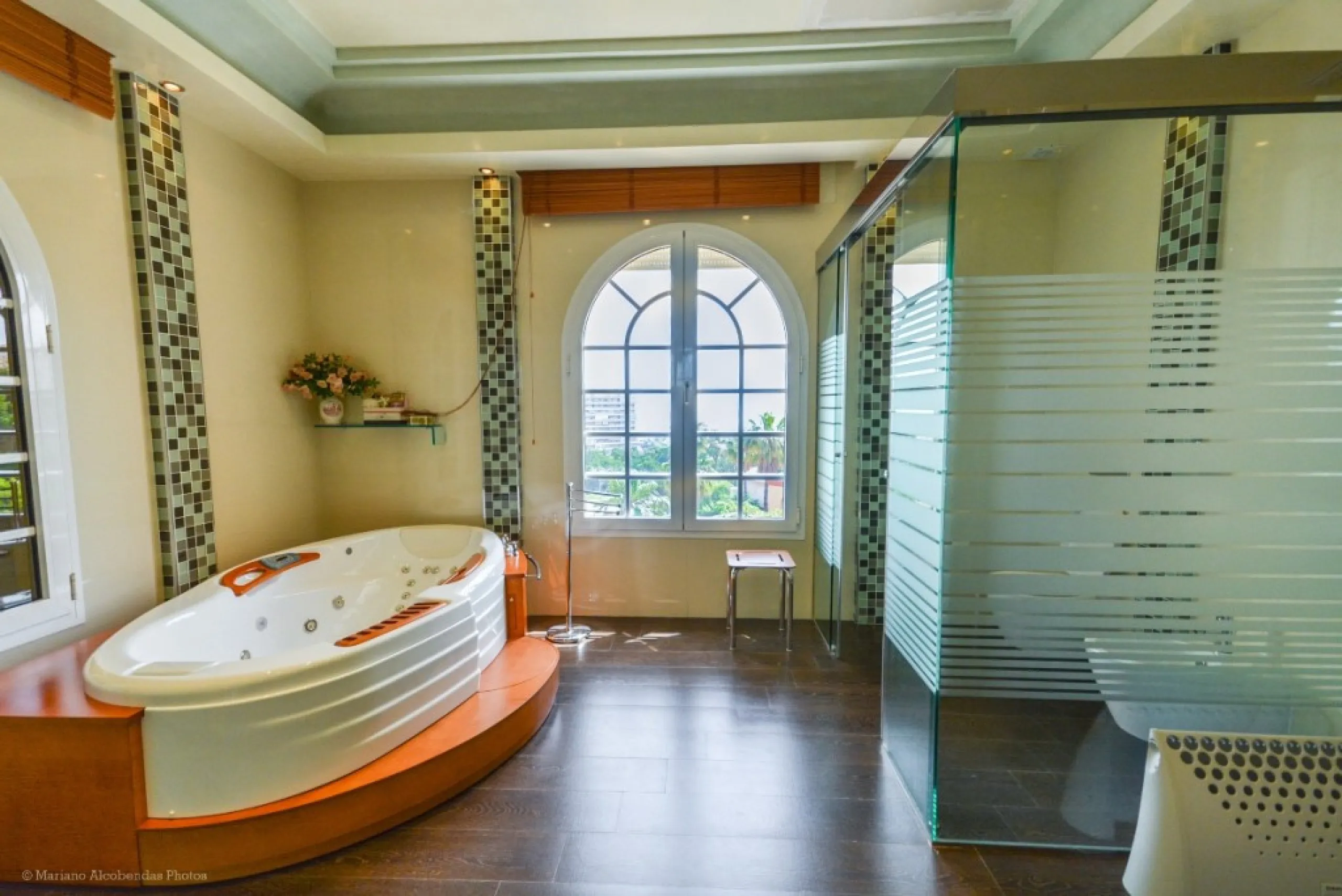 Wonderful luxury villa in Torrequebrada with beautiful views.