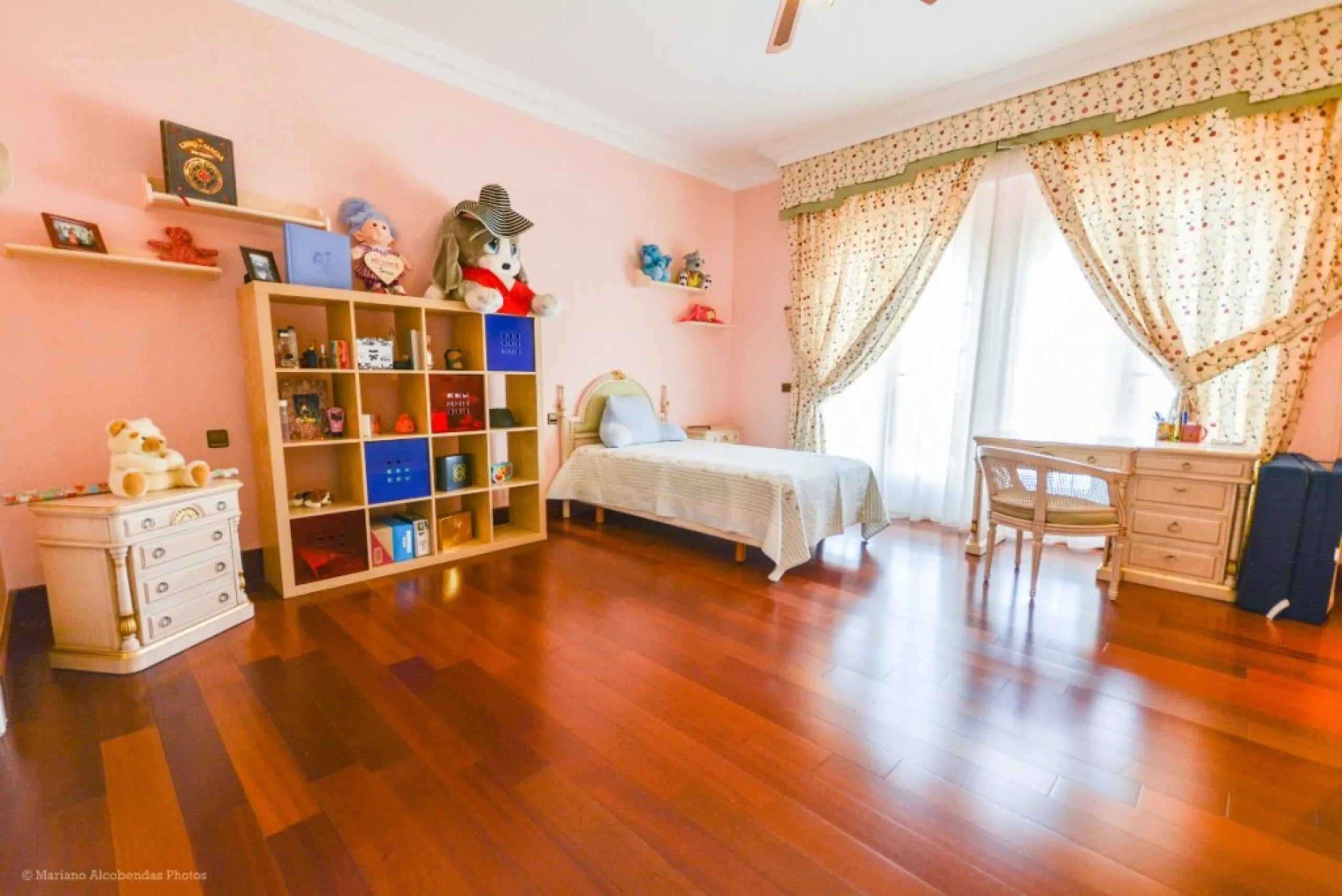 Wonderful luxury villa in Torrequebrada with beautiful views.