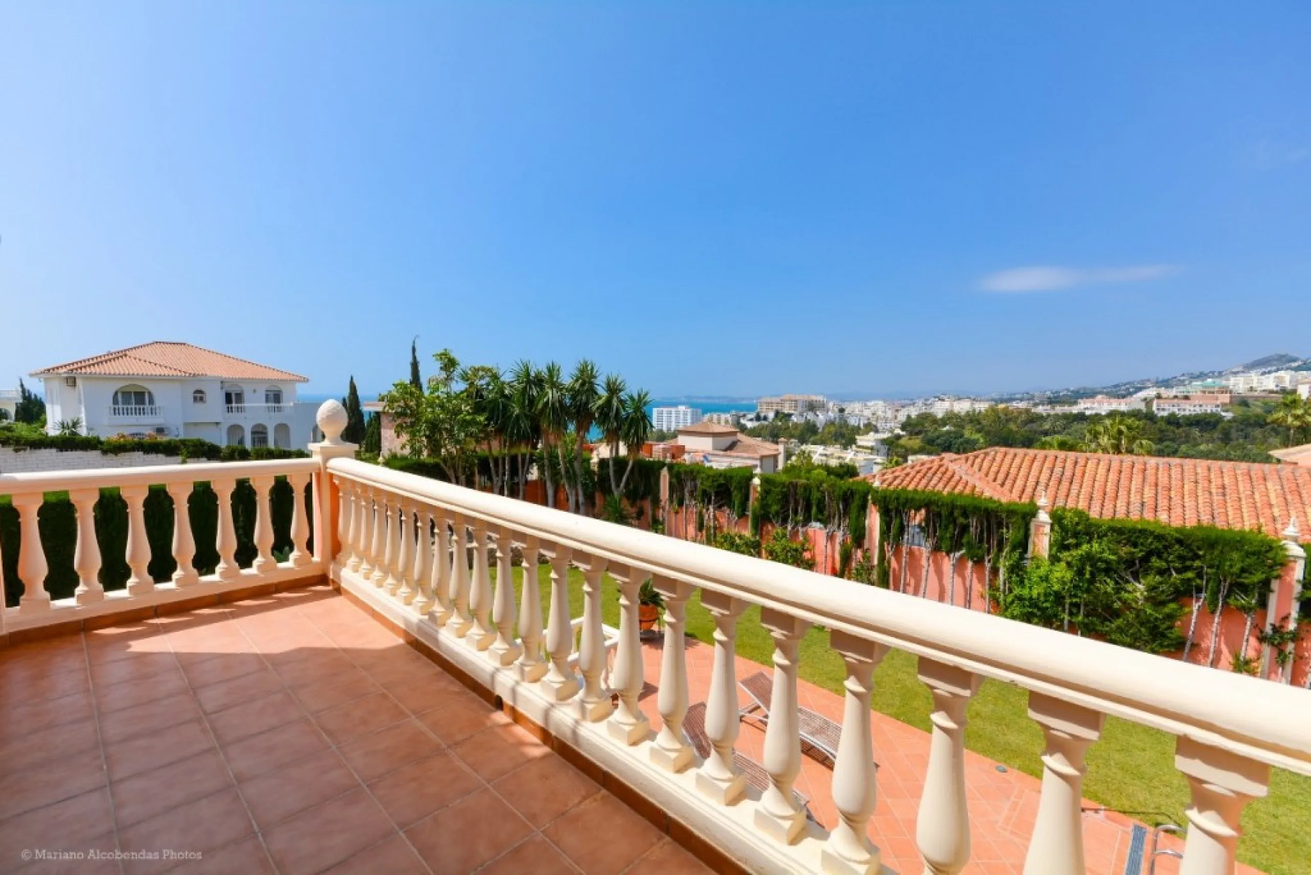 Wonderful luxury villa in Torrequebrada with beautiful views.