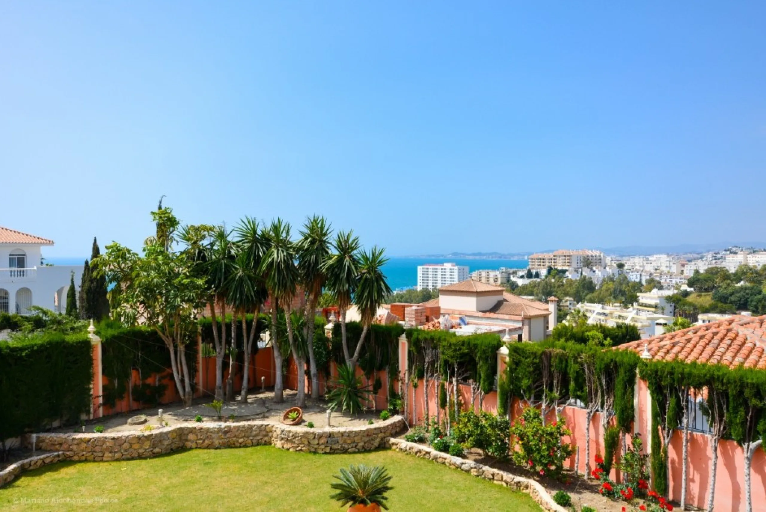 Wonderful luxury villa in Torrequebrada with beautiful views.