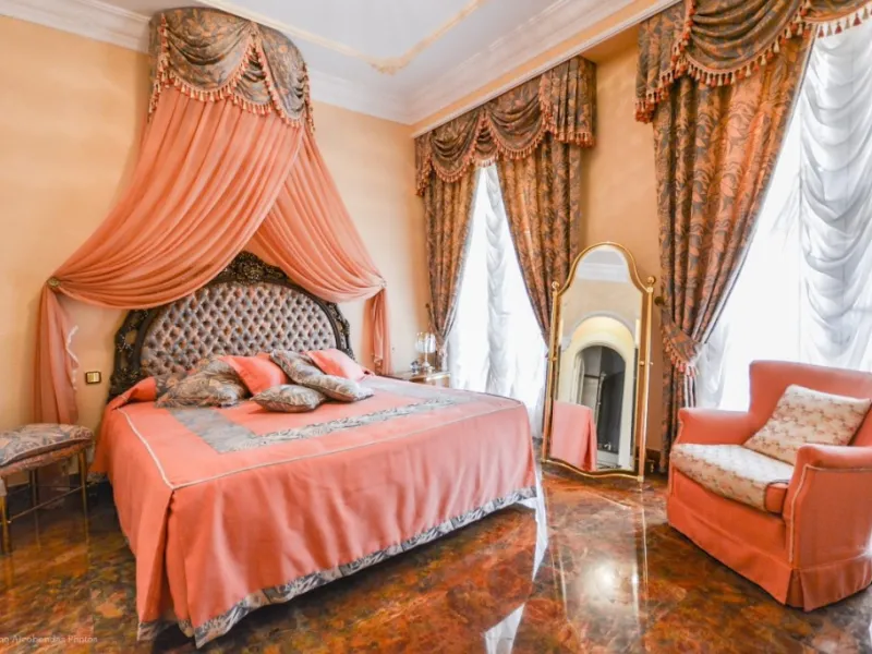 Wonderful luxury villa in Torrequebrada with beautiful views.