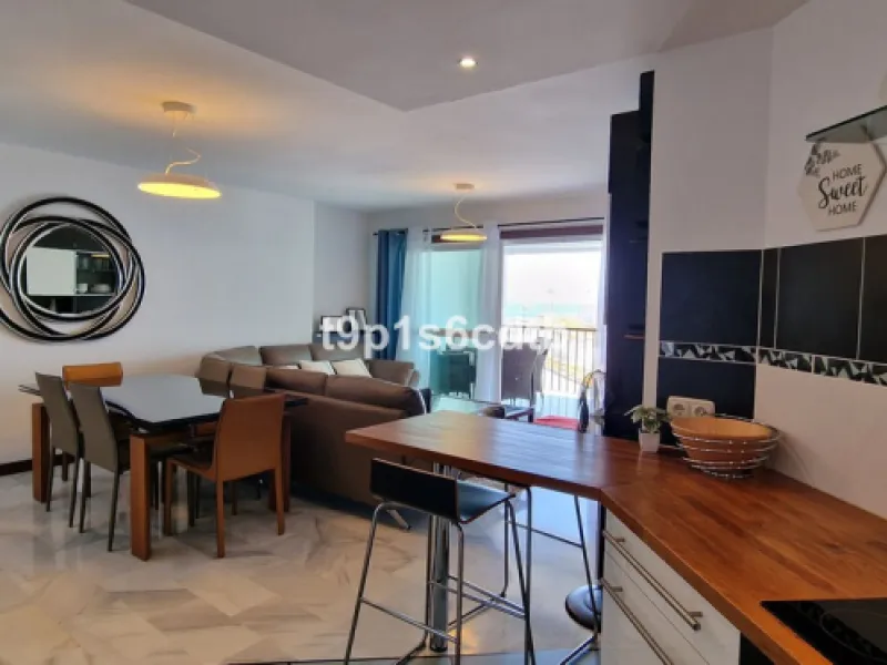 Apartment - Middle Floor Apartment в продаже в Marbella, Málaga. В доме 3 спален и 3 ванных комнат. Площадь дома 138 м²