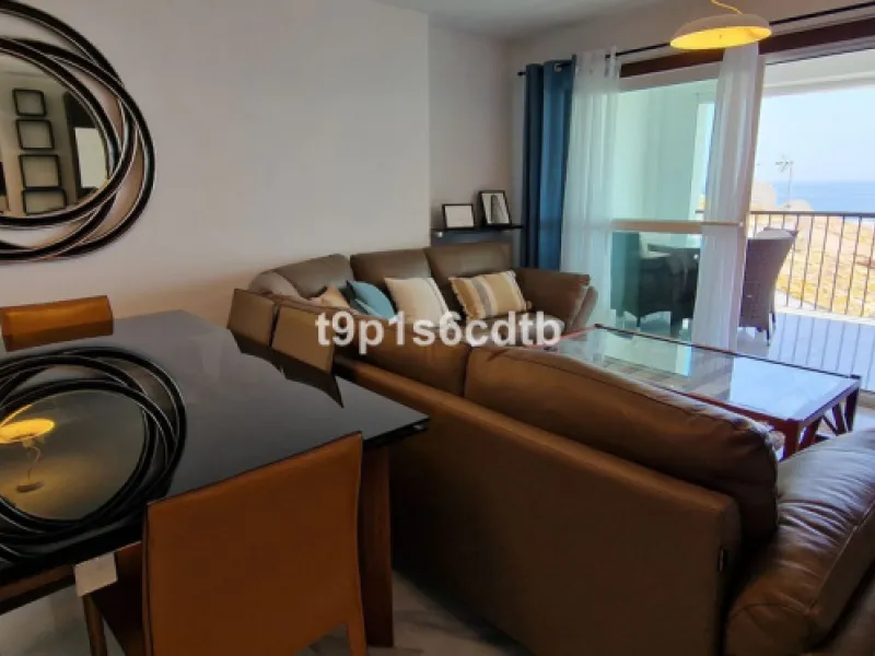 Apartment - Middle Floor Apartment в продаже в Marbella, Málaga. В доме 3 спален и 3 ванных комнат. Площадь дома 138 м²